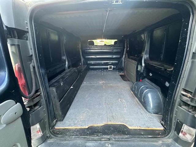 OPEL Vivaro usata 10