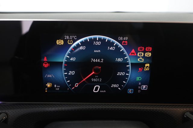 MERCEDES-BENZ A 180 usata 6