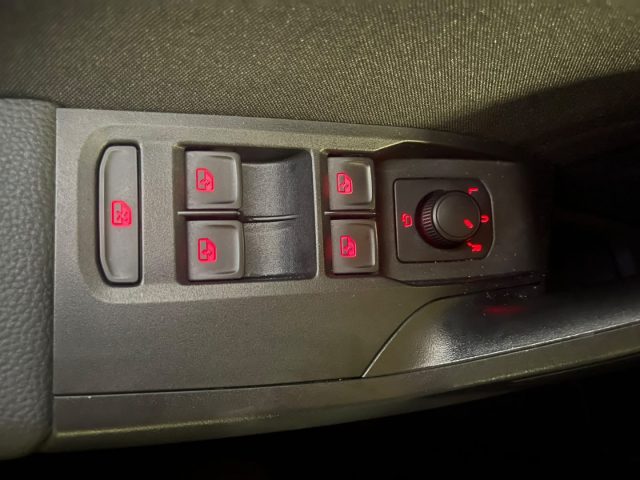 SEAT Ibiza usata 20
