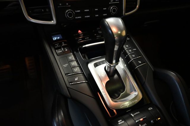 PORSCHE Cayenne usata 41