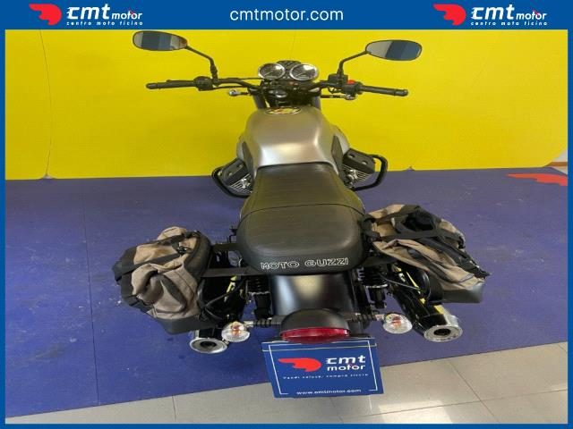 MOTO GUZZI V7 usata 5
