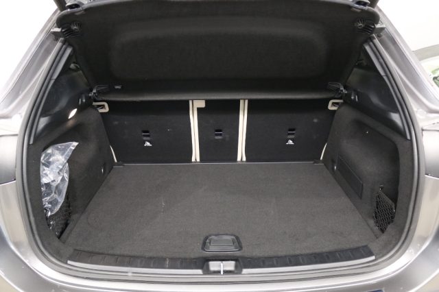 MERCEDES-BENZ GLA 200 usata, con Climatizzatore