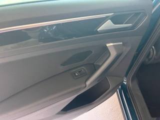 VOLKSWAGEN Tiguan usata, con Bracciolo