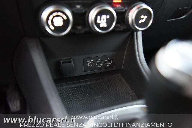 RENAULT Captur usata 31