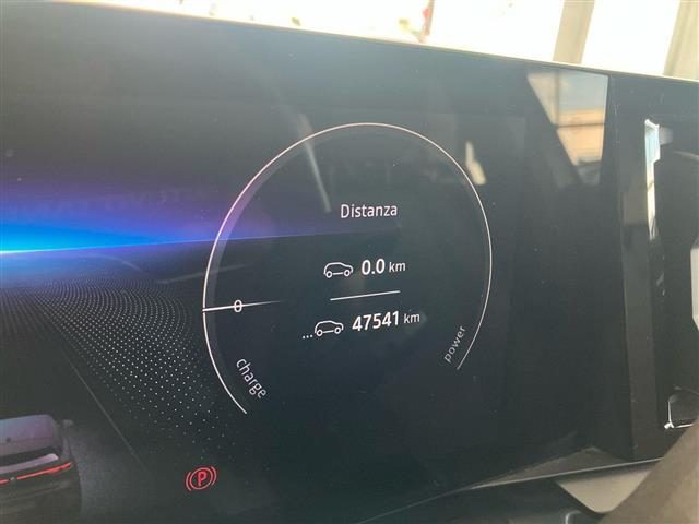 RENAULT Megane usata, con Fari LED