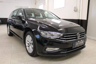 VOLKSWAGEN Passat Variant 2.0 TDI SCR EVO DSG Business 