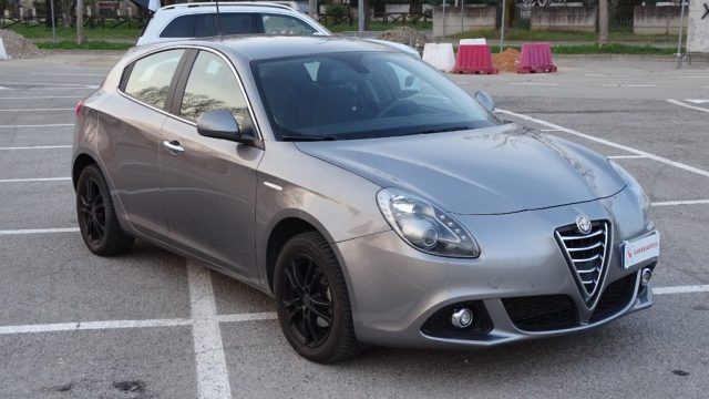 ALFA ROMEO Giulietta usata, con Airbag