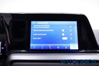 FORD Tourneo Courier usata, con Sensori di parcheggio anteriori