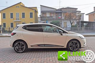 RENAULT Clio usata, con Autoradio