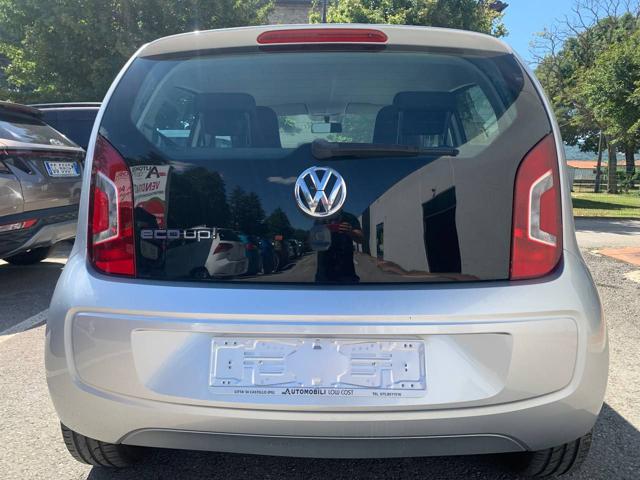 VOLKSWAGEN up! usata, con USB