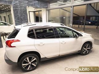 PEUGEOT 2008 usata, con Alzacristalli elettrici
