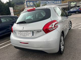 PEUGEOT 208 usata, con Airbag laterali