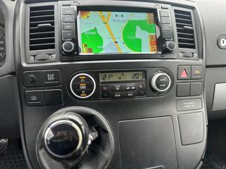 VOLKSWAGEN Multivan usata, con Autoradio