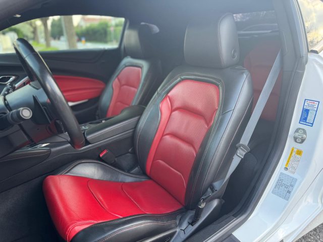 CHEVROLET Camaro usata, con Autoradio