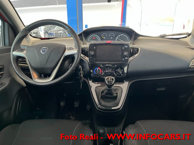 LANCIA Ypsilon usata, con Climatizzatore