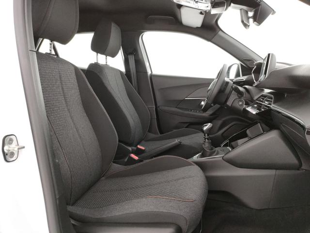 PEUGEOT 2008 usata, con Boardcomputer