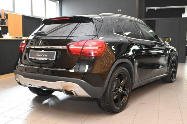 MERCEDES-BENZ GLA 180 usata 75