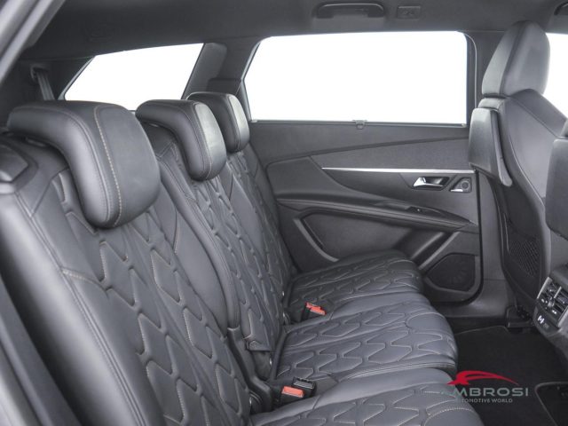 PEUGEOT 5008 usata 12