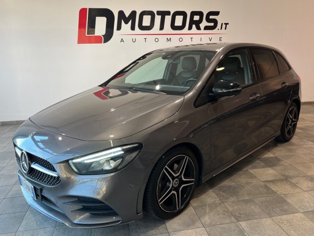 MERCEDES-BENZ B 180 usata, con Cronologia tagliandi