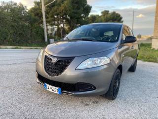 LANCIA Ypsilon usata, con Airbag