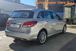 MERCEDES-BENZ B 180 usata, con Autoradio