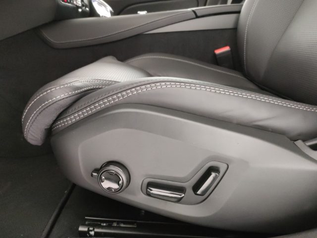 VOLVO V60 usata, con USB