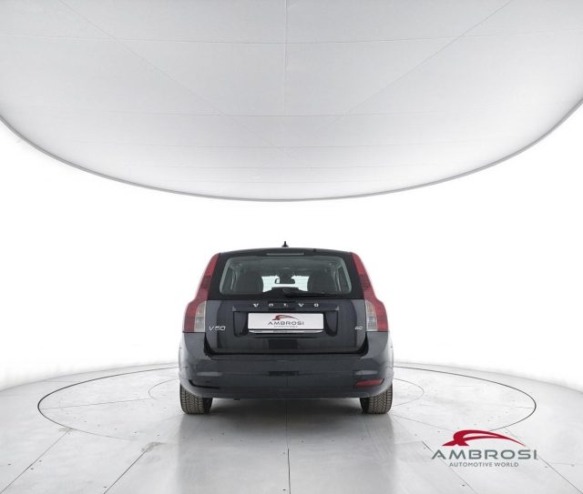 VOLVO V50 usata 5