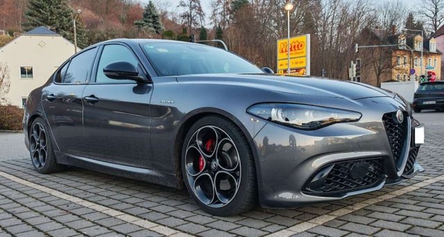 ALFA ROMEO Giulia usata, con Airbag laterali