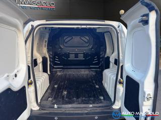 FIAT Fiorino usata, con Park Distance Control