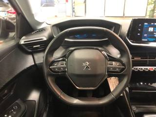 PEUGEOT 208 usata, con Sedile posteriore sdoppiato
