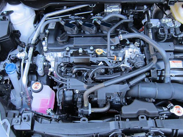 TOYOTA Yaris usata 51