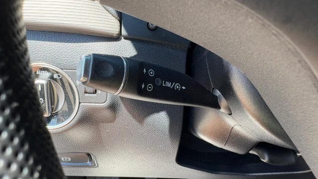 MERCEDES-BENZ B 180 usata, con Servosterzo