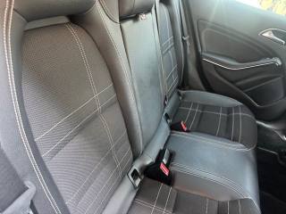 MERCEDES-BENZ GLA 200 usata, con Climatizzatore