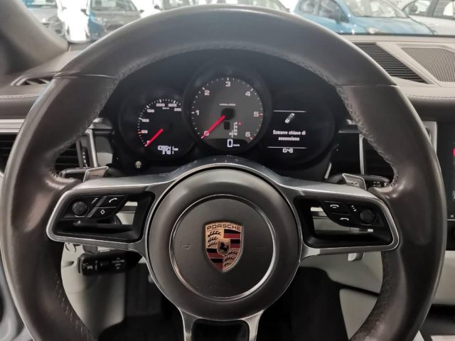 PORSCHE Macan usata, con Sedile posteriore sdoppiato