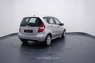 MERCEDES-BENZ A 180 usata, con Cerchi in lega