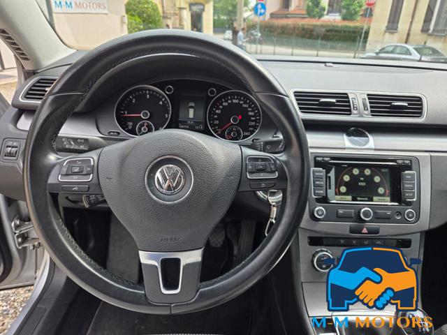 VOLKSWAGEN Passat usata, con Controllo automatico clima