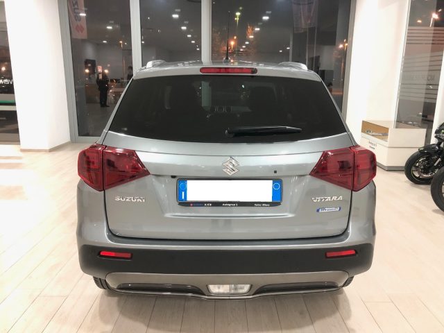 SUZUKI Vitara usata, con Autoradio