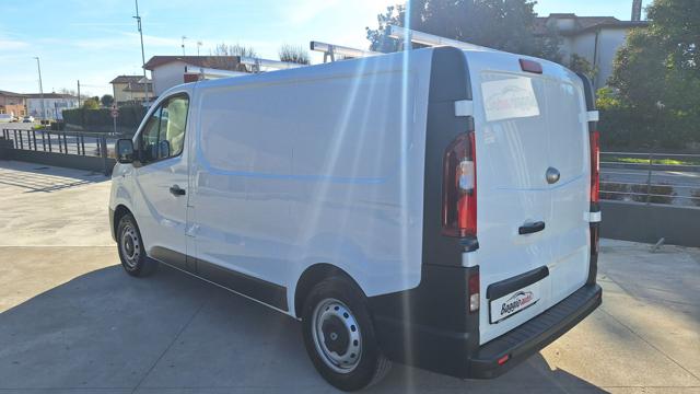 RENAULT Trafic usata, con Bluetooth