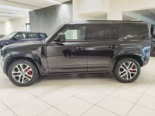 LAND ROVER Defender usata, con Autoradio