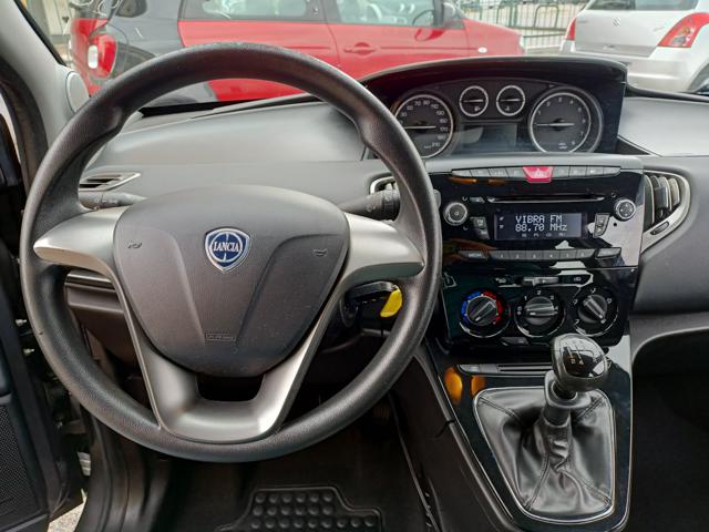 LANCIA Ypsilon usata, con Cronologia tagliandi