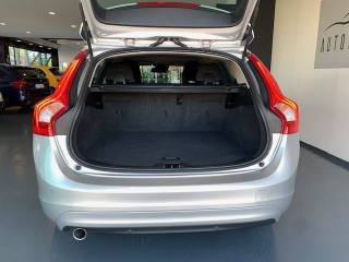VOLVO V60 usata 16