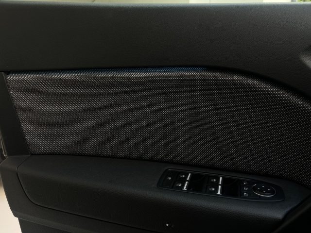 RENAULT Captur usata, con Fari LED