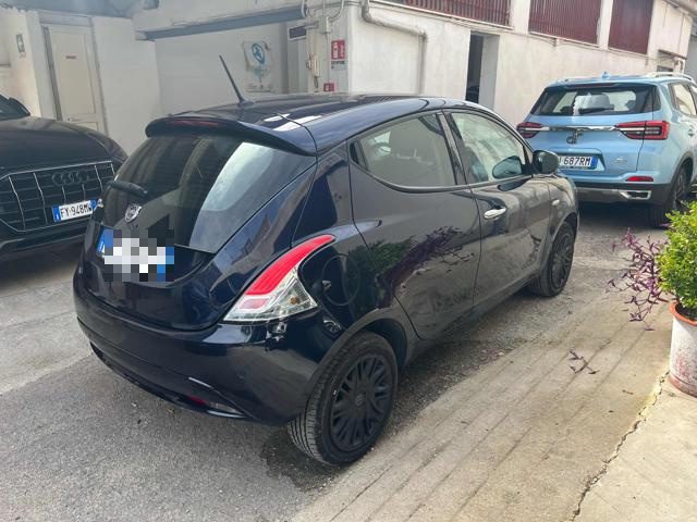 LANCIA Ypsilon usata, con Airbag Passeggero