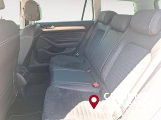 VOLKSWAGEN Passat Variant usata, con ESP