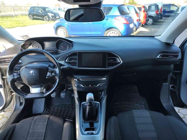 PEUGEOT 308 usata, con Cruise Control