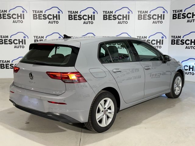 VOLKSWAGEN Golf usata, con Alzacristalli elettrici