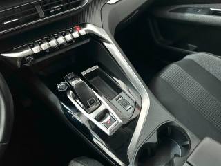 PEUGEOT 3008 usata, con Controllo automatico clima