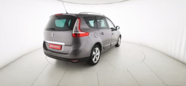 RENAULT Scenic usata, con Boardcomputer