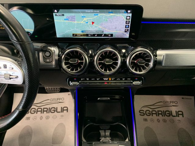 MERCEDES-BENZ GLB 200 usata, con Climatizzatore