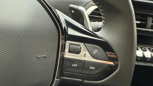 PEUGEOT 3008 usata, con Boardcomputer